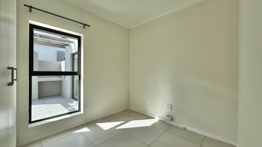 3 Bedroom Property for Sale in Aan de Wijnlanden Western Cape